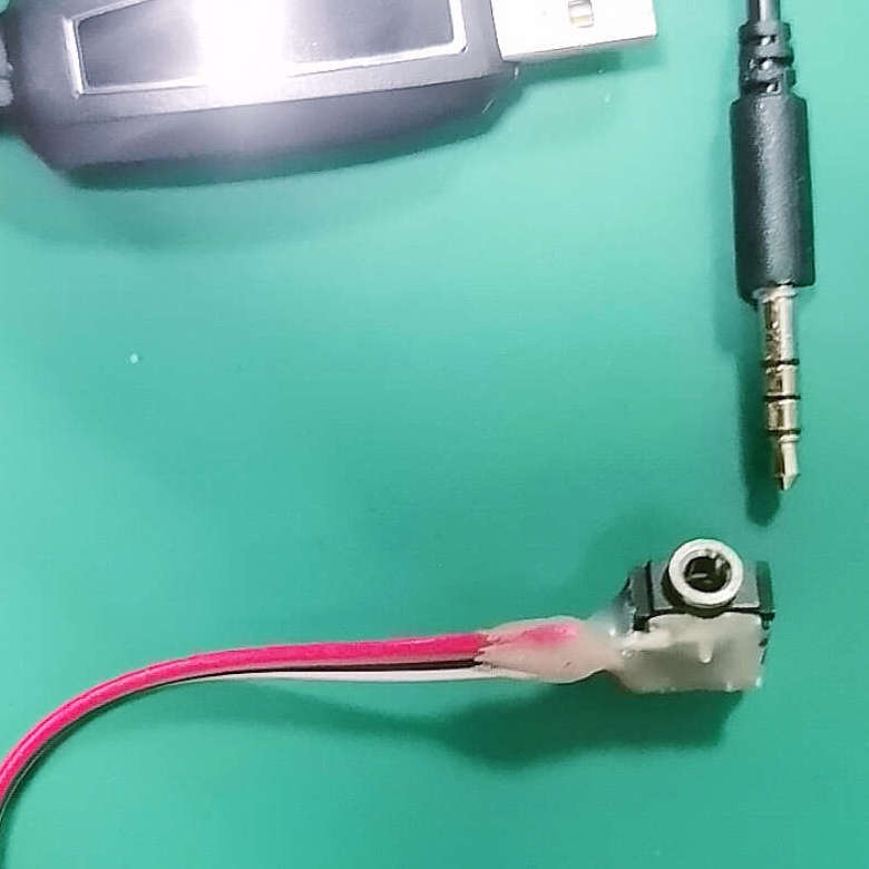 Programming Cable for RM40 VHF Handheld Radio