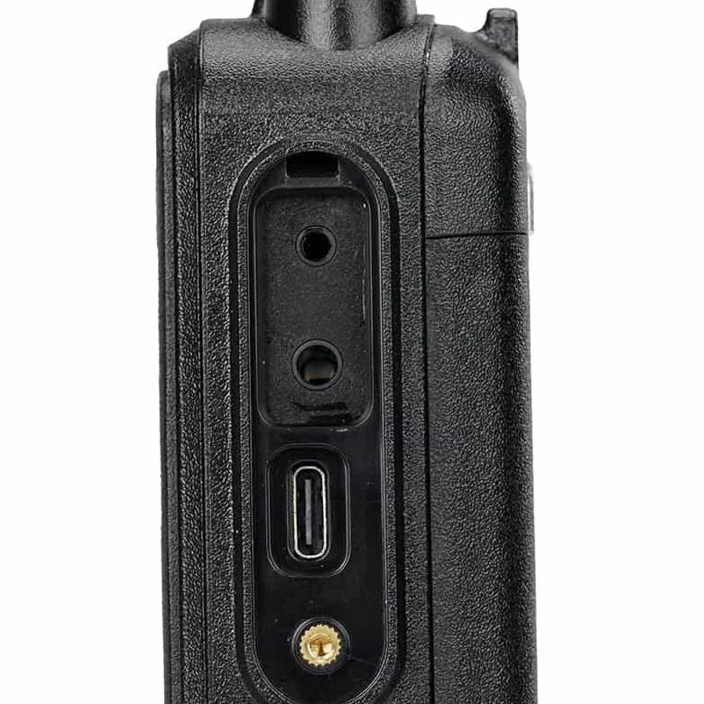 A61 5W Dual Band Ham Amateur Two Way Radio With GPS
