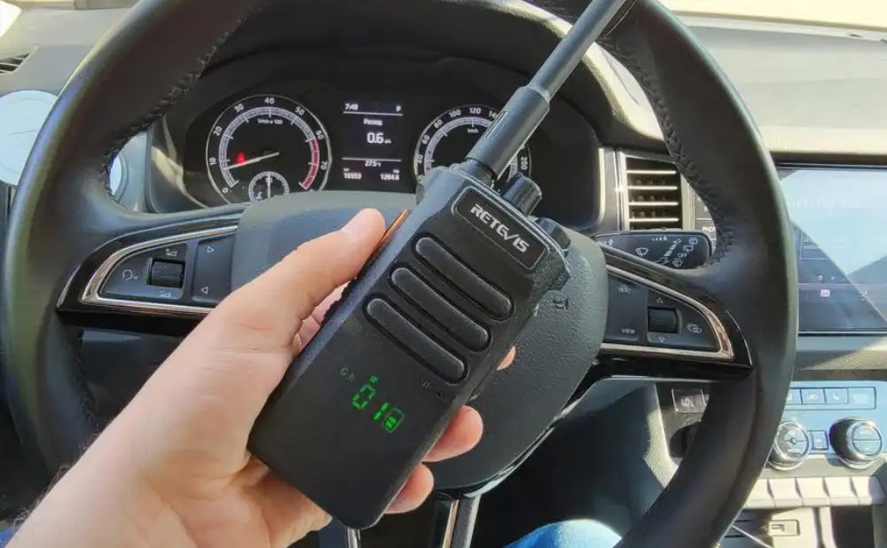 Get Acquainted to UHF Band Two Way Radio RT86