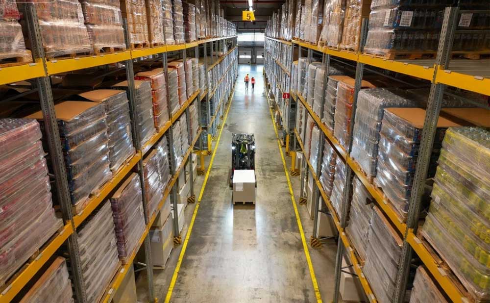 Does Your Warehouse Need a Professional Two-Way Radio System? A Clear Guide