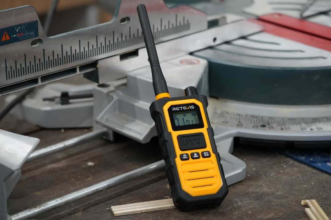 PTT (Push-to-Talk) Two-Way Radio Guide: Why PTT Matters?