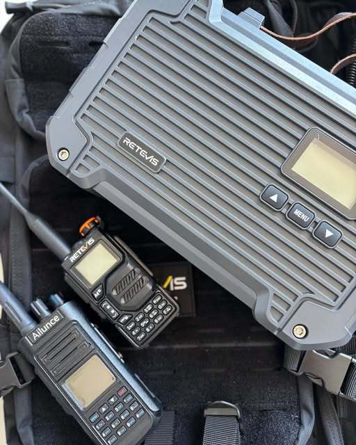 RT97l repeater with handheld radio